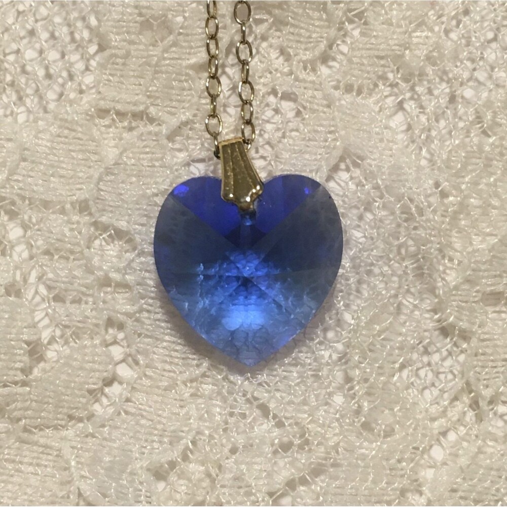 Vintage Blue Crystal Heart Pendant Necklace Gold Filled Chain mark on Clasp